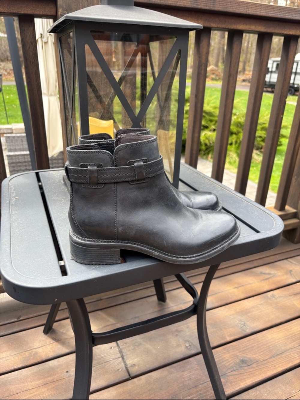 Clarks Black Leather Women's Ankle Heeled Boots